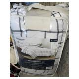 KING COMFORTER ONLY KING COMFORTER ONLY