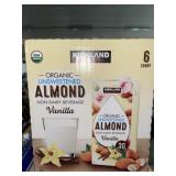 ORGANIC UNSWEETENED ALMOND VANILLA BEVERAGE ORGANIC UNSWEETENED ALMOND VANILLA BEVERAGE