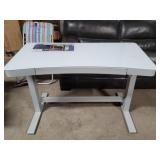 Tresanti - Lift Desk W/Wireless Charging & USB Tresanti - Lift Desk W/Wireless Charging & USB