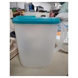 Teal / Clear - Pitcher Teal / Clear - Pitcher