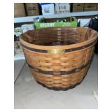 LARGE LONGABERGER BASKET LARGE LONGABERGER BASKET
