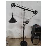 Modern - Adjustable Floor Lamp Modern - Adjustable Floor Lamp