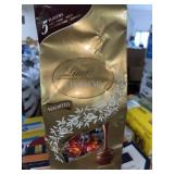 LINDT LINDOR ASSORTED CHOCOLATES LINDT LINDOR ASSORTED CHOCOLATES