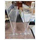 2 Piece - Tall / Narrow Drinking Glasses 2 Piece - Tall / Narrow Drinking Glasses