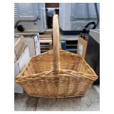 Vintage Harvesting Basket Vintage Harvesting Basket