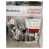 WHITE AND GRAY HEATED THROW WHITE AND GRAY HEATED THROW