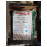 Safe Step - 50 LB Bag Of Fast Acting Ice Melt