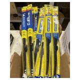 BOX LOT OF WIPER BLADES SIZE 24