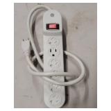 GE - White Surge Protector / Power Strip