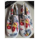 Sole Mates - (Size 10) Floral Shoes