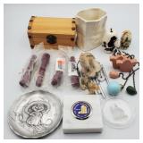 Collection of various small items & decorative