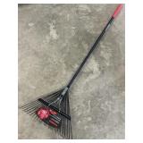 24in leaf rake