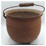 Antique cast iron cauldron/three-legged bean pot