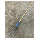True Temper 5 prong pitch fork