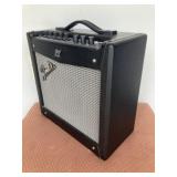 Fender Mustang I V.2 Amplifier