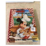 Walt Disney Mickey Mouse Cookbook