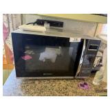 Emerson Microwave Oven