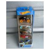 Hot Wheels Street Beasts 5 Car Set