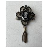 Ornate Vintage Cameo Brooch