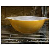 Vintage Pyrex Bowl