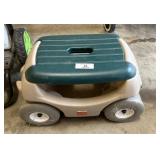 Step 2 Rolling Garden Bench