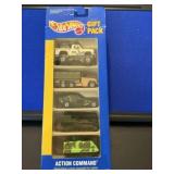 Hot Wheels Action Command Gift Pack