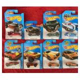 8 Hot Wheels Collector Cars