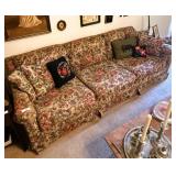 Vintage Floral Decorated Sofa & Pillows