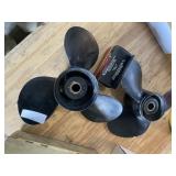 2 Boat Props & Mercury Hub Assembly Kit