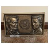 Vintage Plastic Presidential Seal