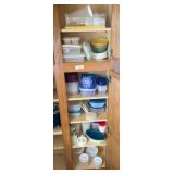 Large Lot of Plastic Kitchen Containers