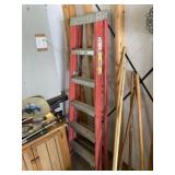 6' Louisville Step Ladder