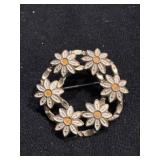 Costume Jewelry Daisy Brooch