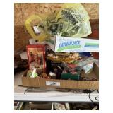 Lot of Christmas Dï¿½cor & Lights