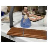 Hand Painted Ceramic Figurine & Game