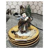 6 Snowman Plates & Snowman Figure