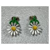 Vintage Daisy Enamel Earrings