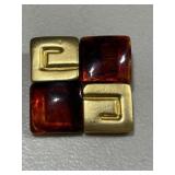 Vintage Gold Tone Bakelite Brooch