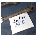 MEDIUM PRESS Orig Crank Cast #10 1/4 REP'D