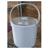 Retro Ice Bucket & Lid