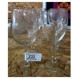 6 Crystal Wine Glasses