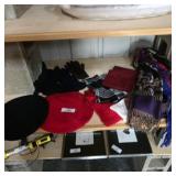 Vintage Women's Hats, Scarves & Gloves