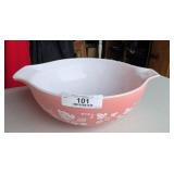Vintage Large Pyrex Mixing Bowl