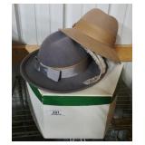 Men's Hats & Hat Box