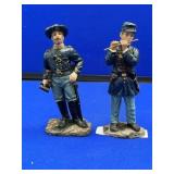 2 Union Soldier Statues