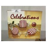 3 Pieces Art Glass