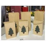 6 Wooden Carriers