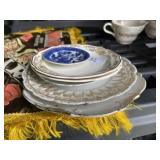 Lot of 6 Dessert Plates