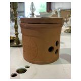 Reco Clay Pot & Lid