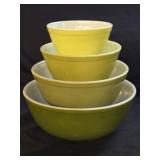 Vintage Pyrex Verde Green 4pc. Mixing Bowls